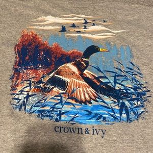 Men’s XL Crown and Ivy long sleeve shirt (NWOT)